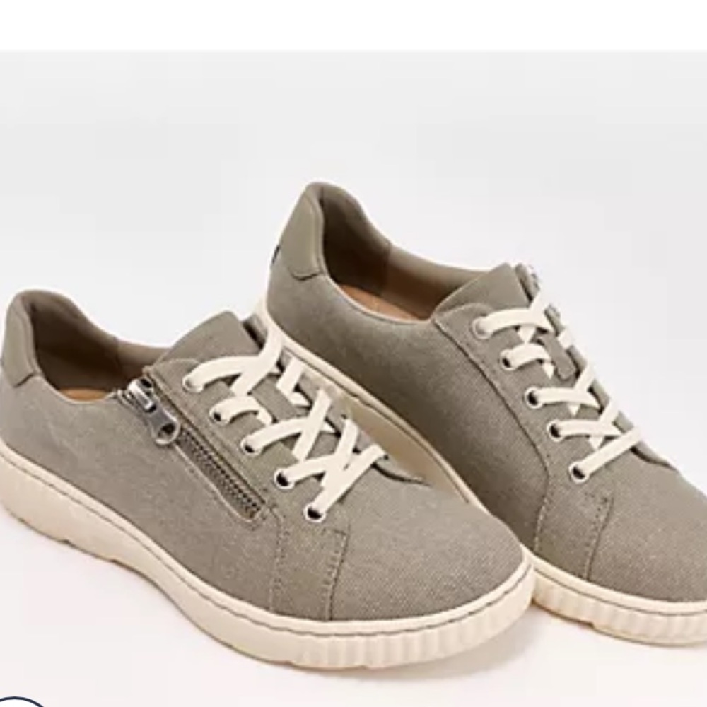 Clarks Collection Lace-Up Sneakers Caroline Echo Gray - 8.5 M